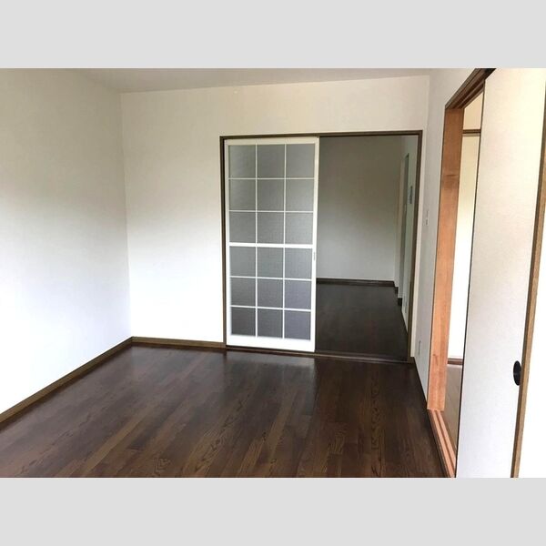 居室・リビング (洋室①)