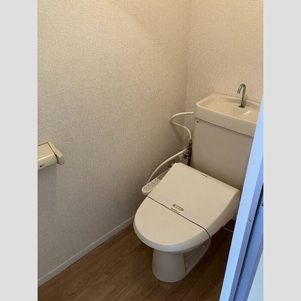 トイレ (温水洗浄暖房便座)