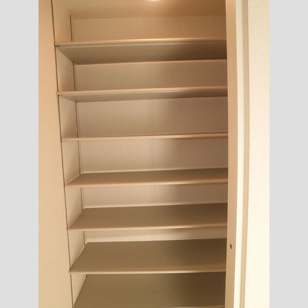 玄関 (306シューズBOX)