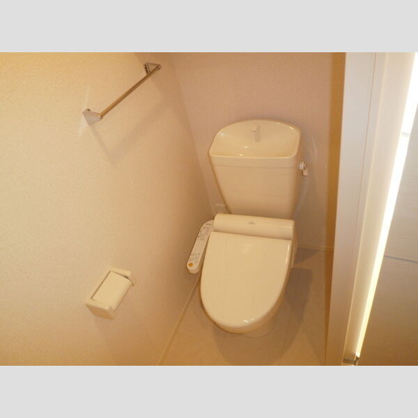 トイレ (306キッチン)