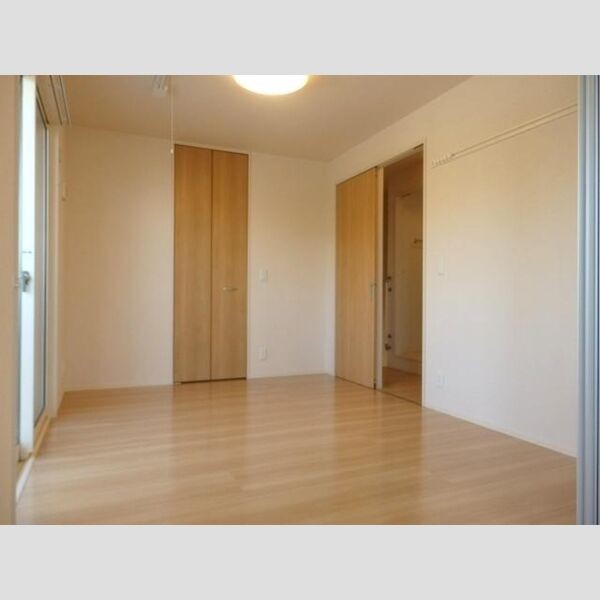 その他 (洋室(リビング隣接))