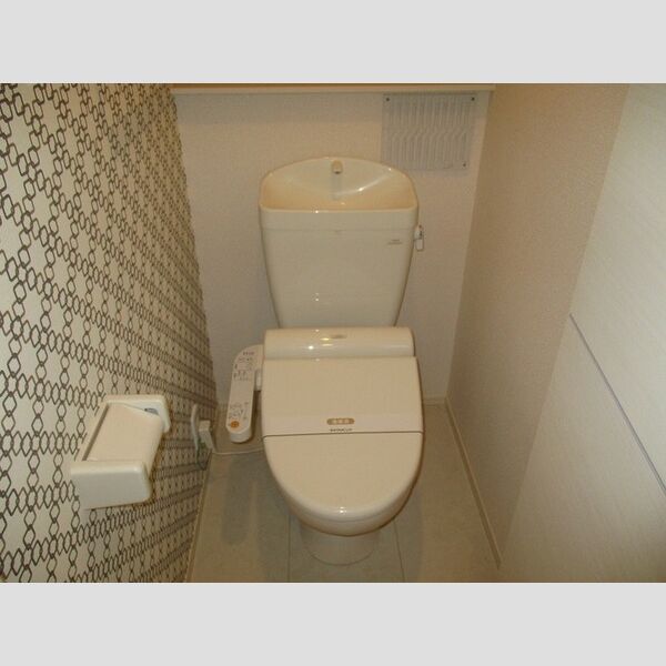 トイレ (温水洗浄便座)