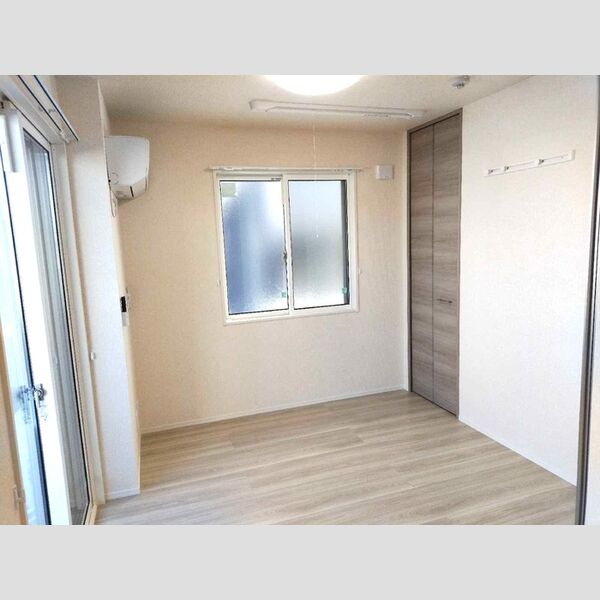 その他 (洋室①)