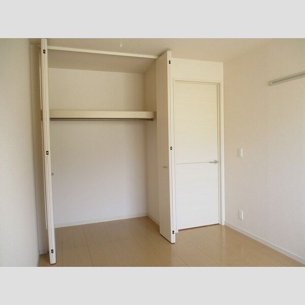 収納 (洋室(北側))