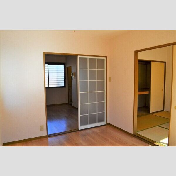 その他 (洋室(別角度))