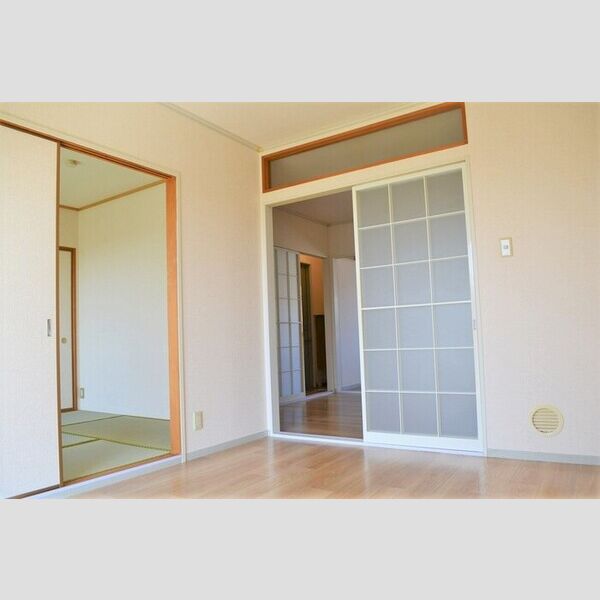 その他 (洋室①(別角度))