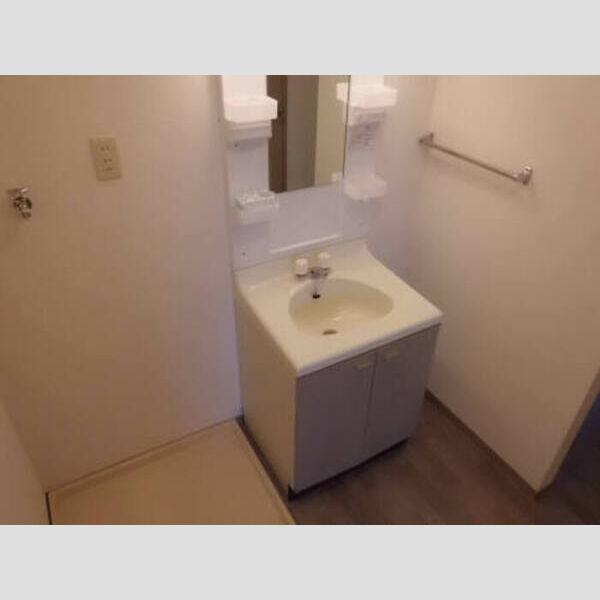 洗面所 (洗面室I201)