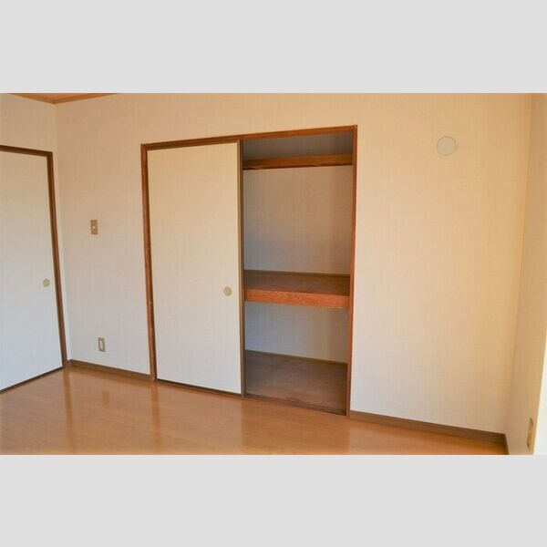 その他 (洋室①)