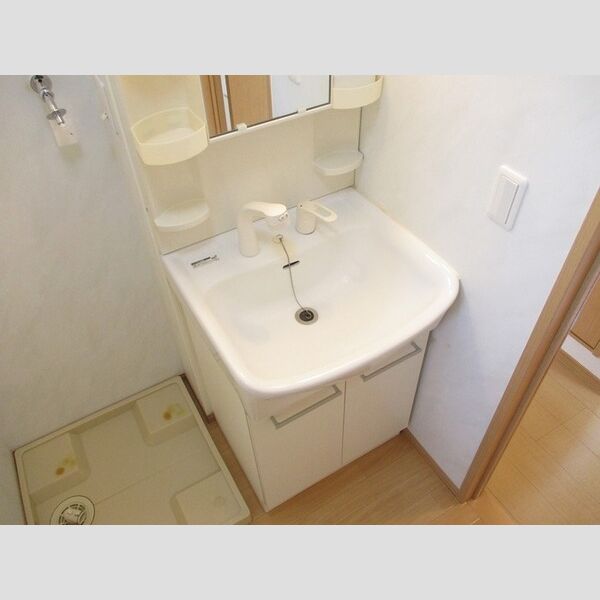 洗面所 (洗髪洗面化粧台)