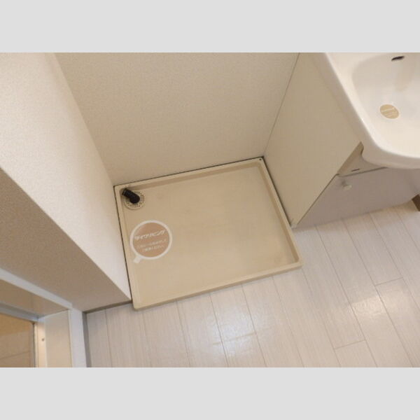 その他 (洗濯機置き場)