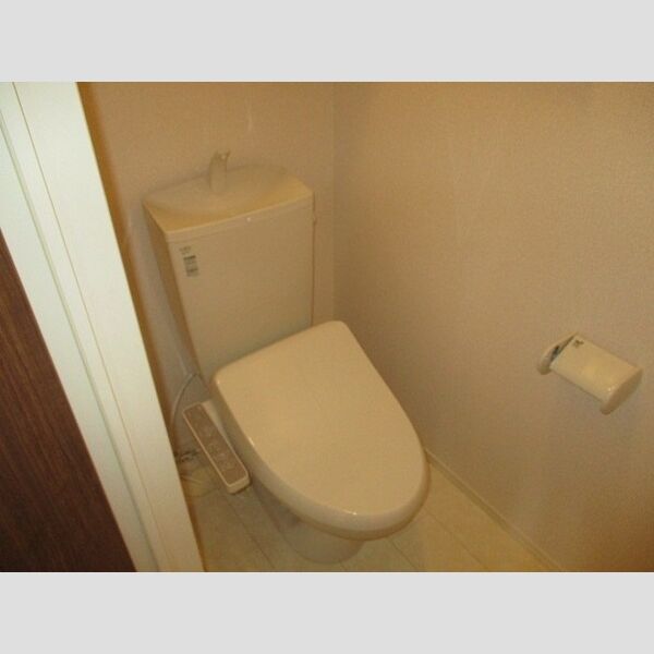 トイレ (温水洗浄便座)