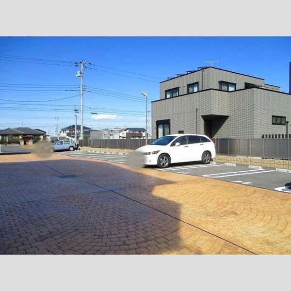 駐車場 (駐車場)