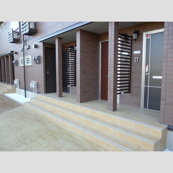 エントランス (エントランス)