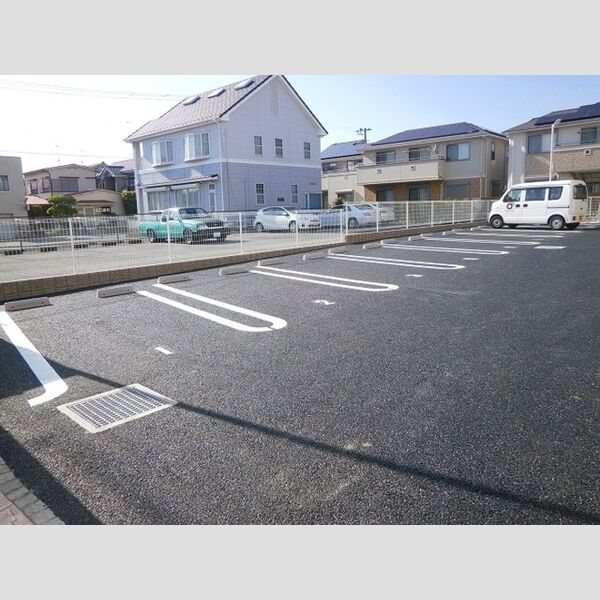 駐車場 (駐車場)