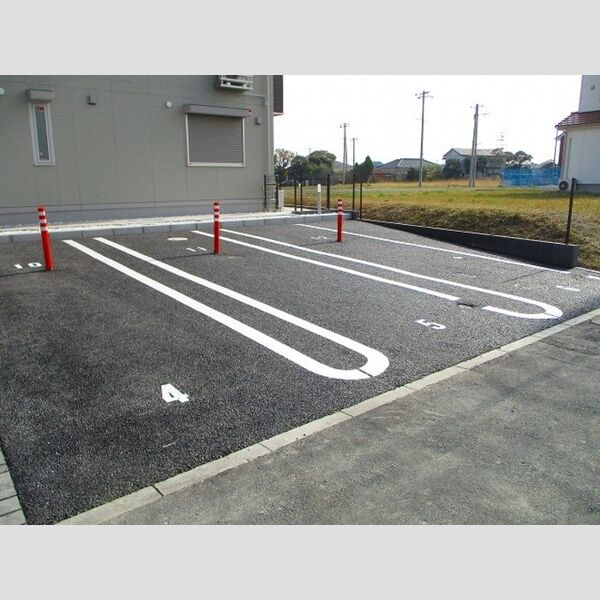 駐車場 (駐車場)
