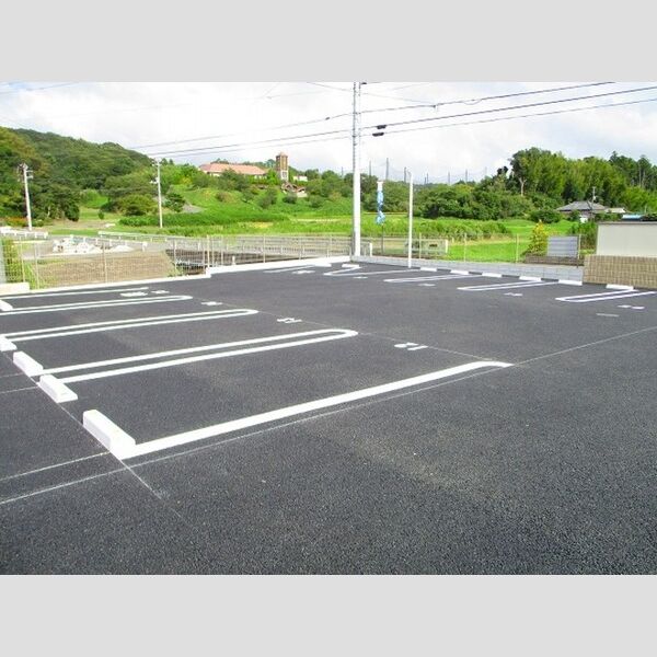 駐車場 (駐車場)