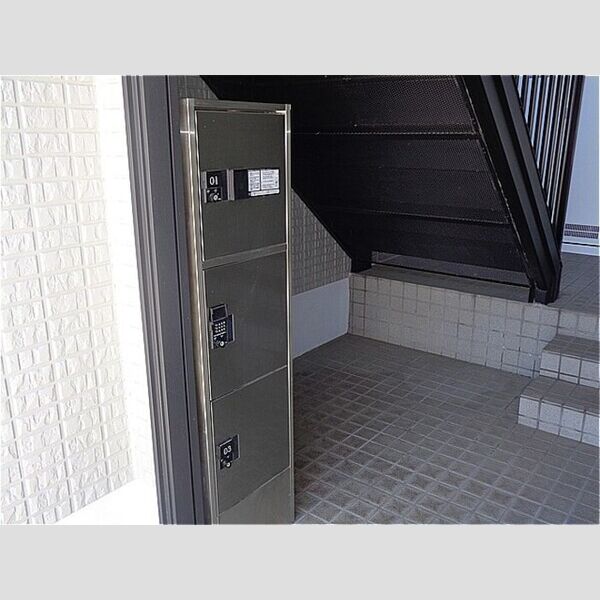 現地周辺 (宅配BOX)