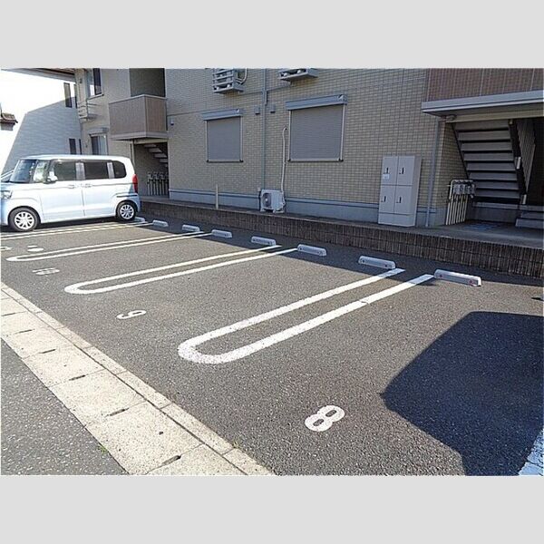 駐車場 (駐車場)