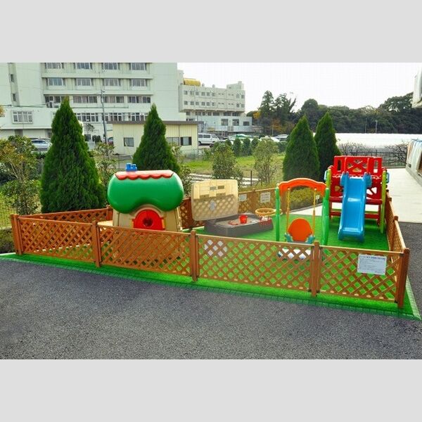現地周辺 (遊具)