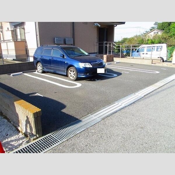 駐車場 (駐車場)