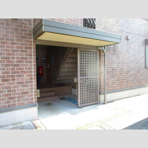 エントランス (エントランス)