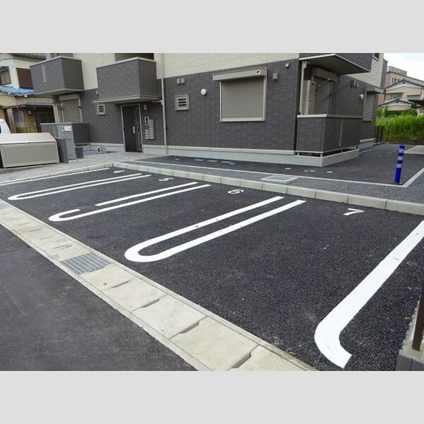 駐車場 (駐車場)