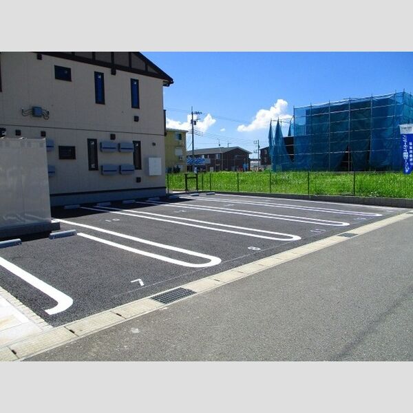 駐車場 (駐車場)