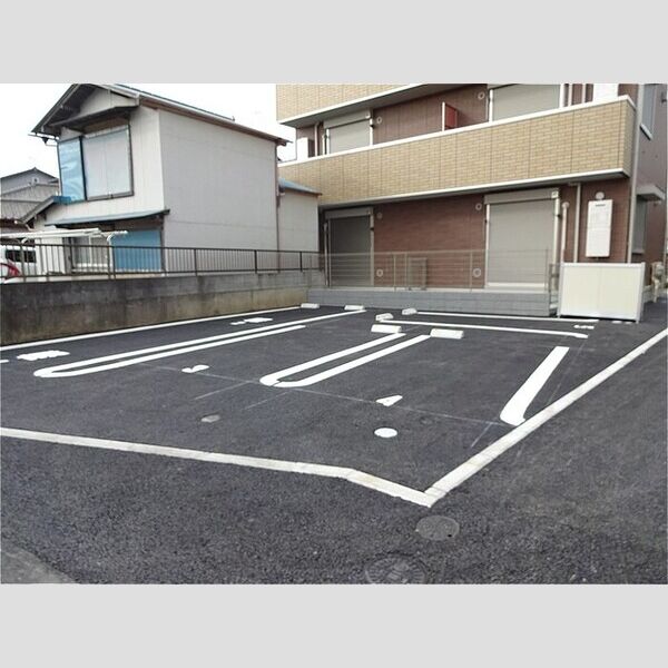 駐車場 (駐車場)