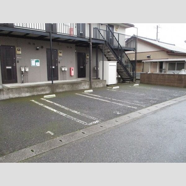 駐車場 (駐車場)