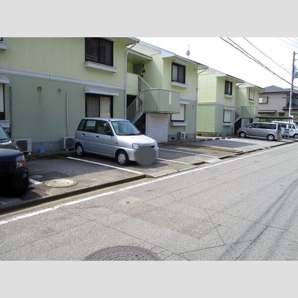 駐車場 (駐車場)