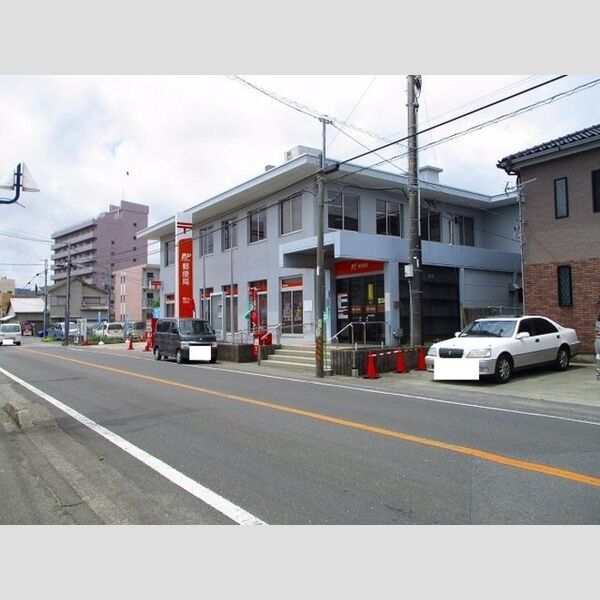 現地周辺 (鴨川郵便局(115m))