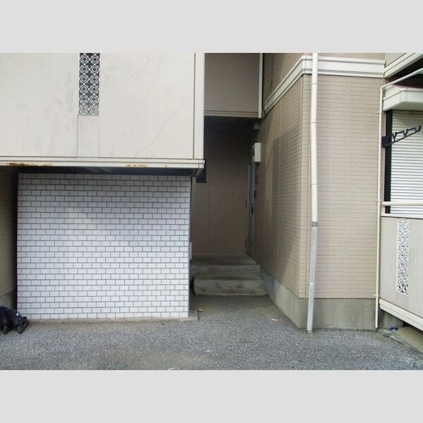 エントランス (エントランス)