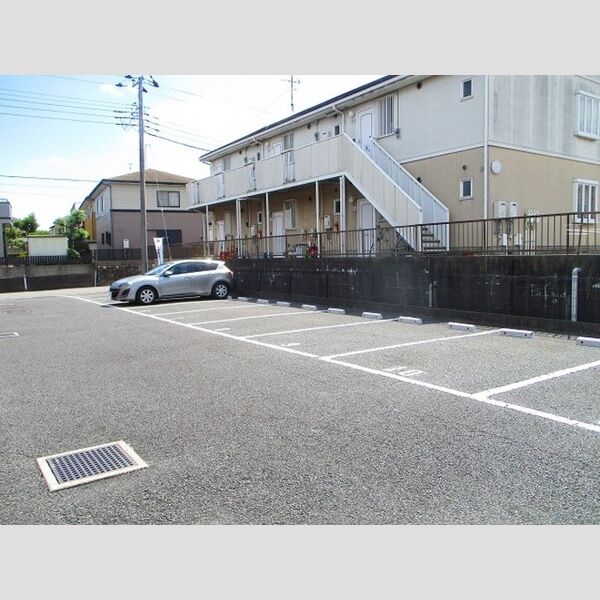 駐車場 (駐車場)