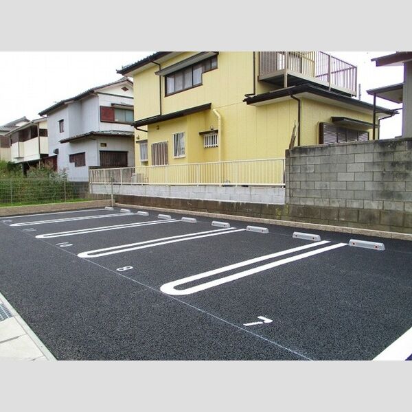 駐車場 (駐車場)