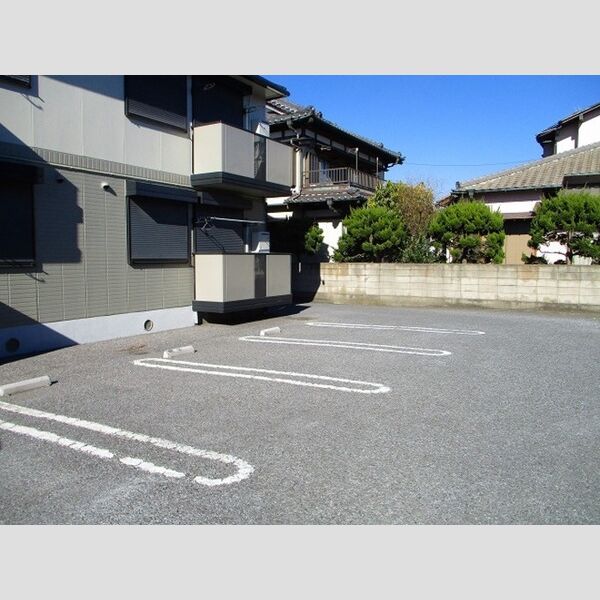 駐車場 (駐車場)