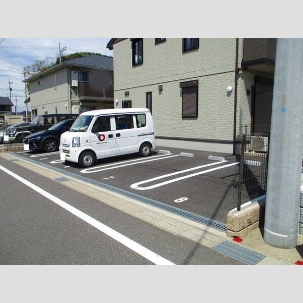 駐車場 (駐車場)
