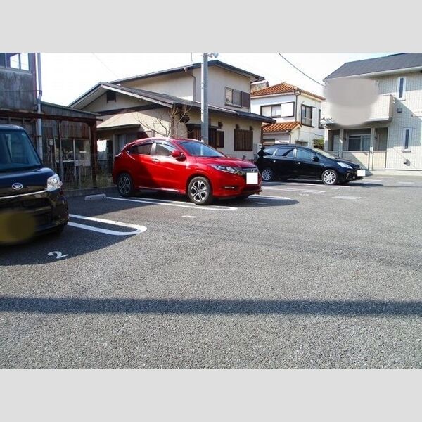 駐車場 (駐車場)