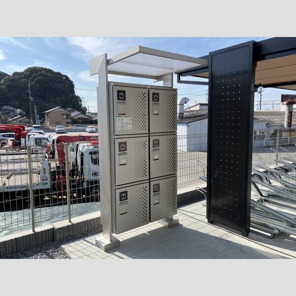 現地周辺 (宅配BOX)