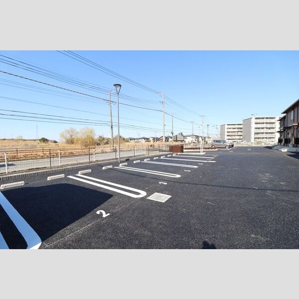 駐車場 (駐車場)