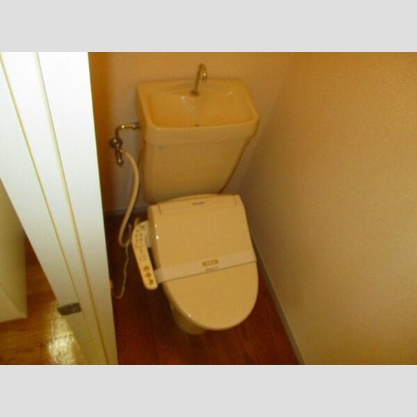 トイレ (温水洗浄暖房便座)