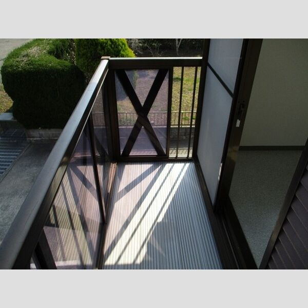 バルコニー・ベランダ (バルコニー)