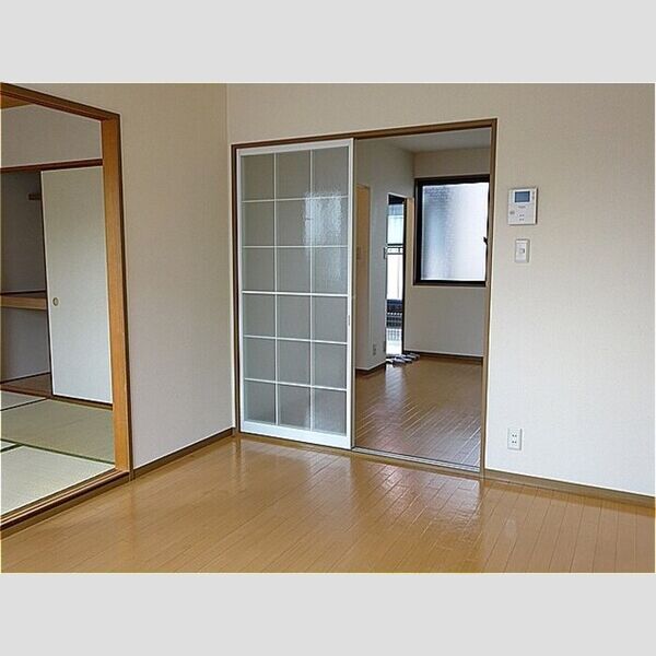 居室・リビング (洋室)