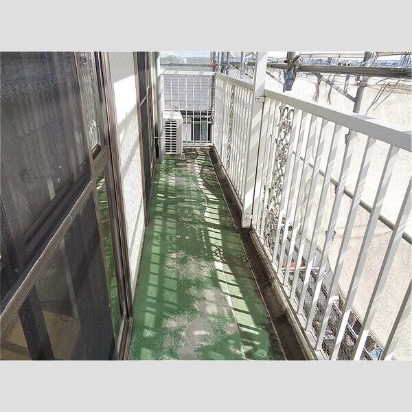 バルコニー・ベランダ (バルコニー)