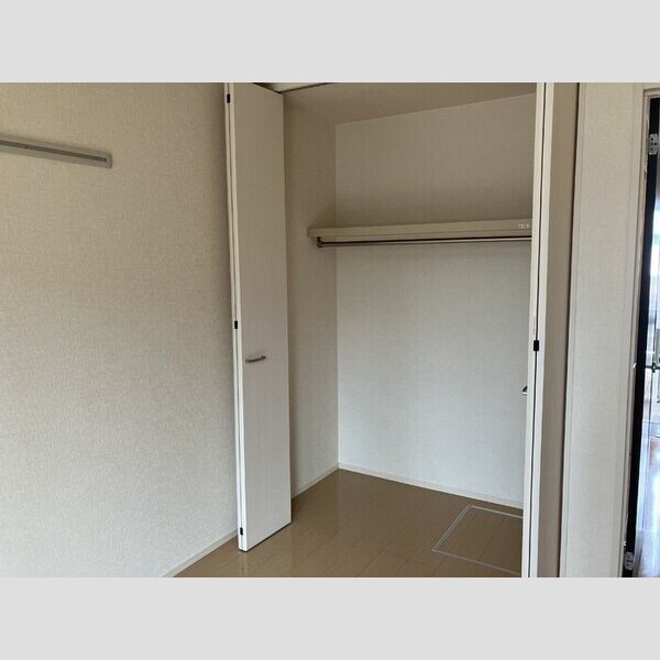 収納 (クローゼット)