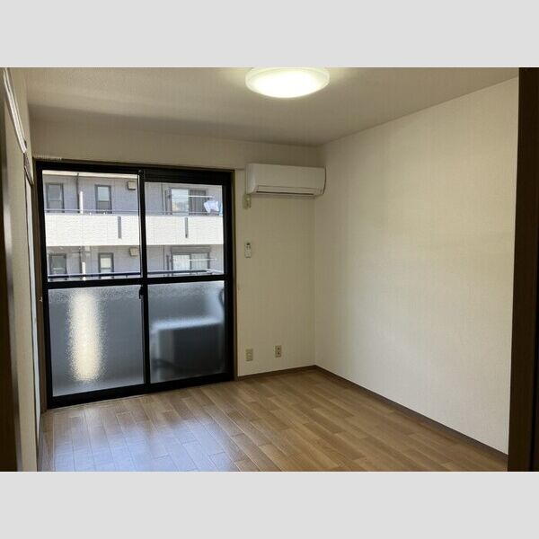 居室・リビング (洋室)