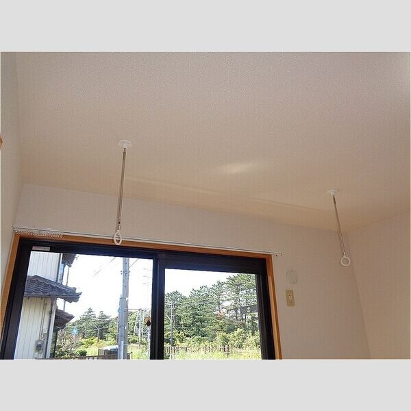 その他 (室内物干し)