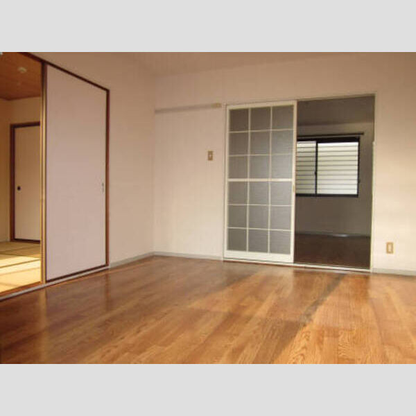 その他 (室内203)