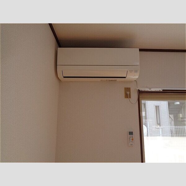 その他設備 (エアコン)