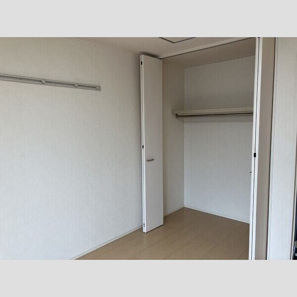 収納 (クローゼット)