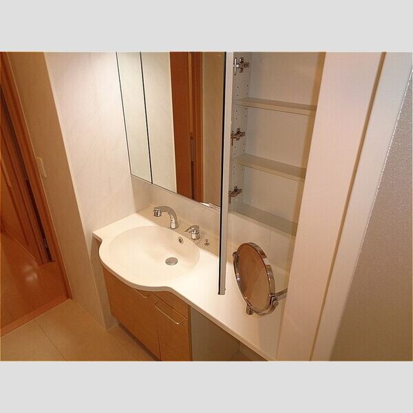 洗面所 (洗面室)